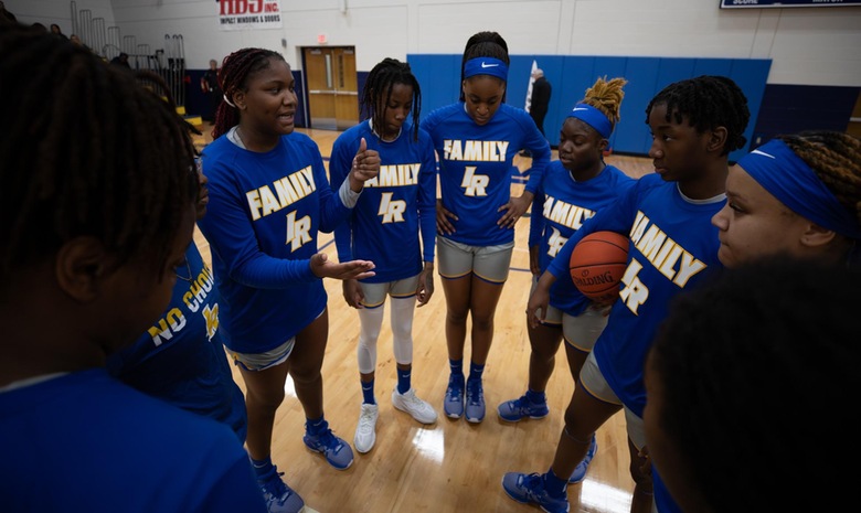 Women&rsquo;s Basketball Suffer Tough Lost on the Road