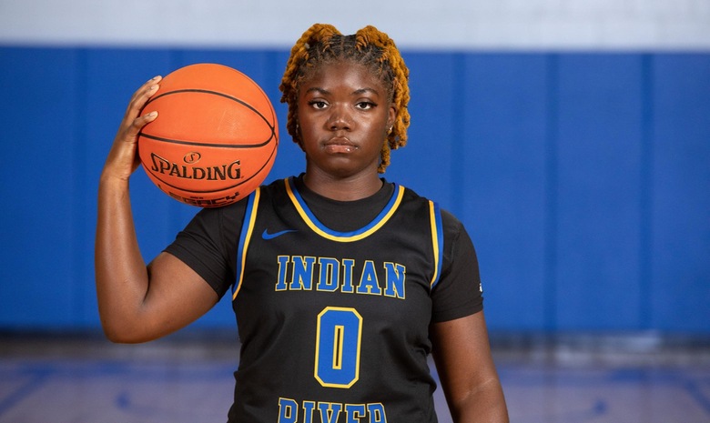 Women&rsquo;s Basketball Defeated at Home