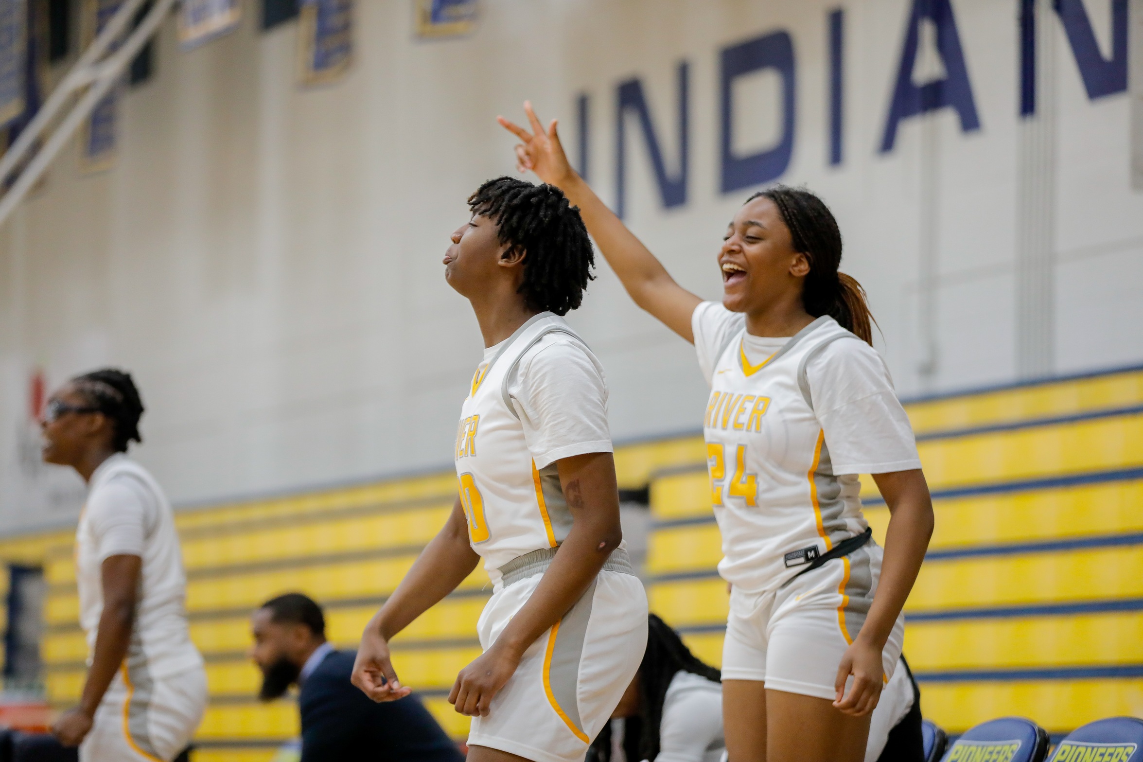 Team Effort Secures Win for Indian River Women&rsquo;s Basketball