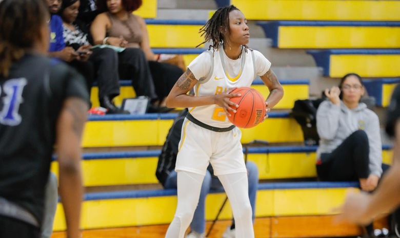 Women&rsquo;s Basketball Wins OT Thriller