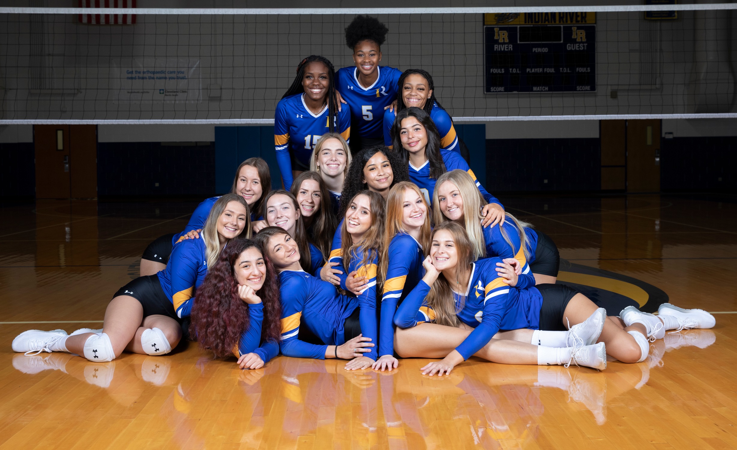 Pioneers steal a set from #5 Miami-Dade
